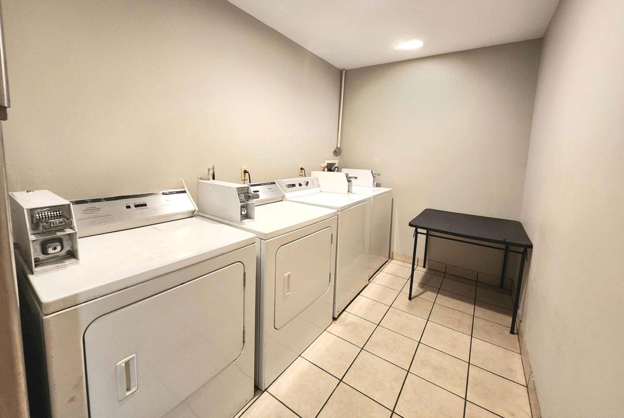 Days Inn & Suites By Wyndham Thibodaux Exteriör bild