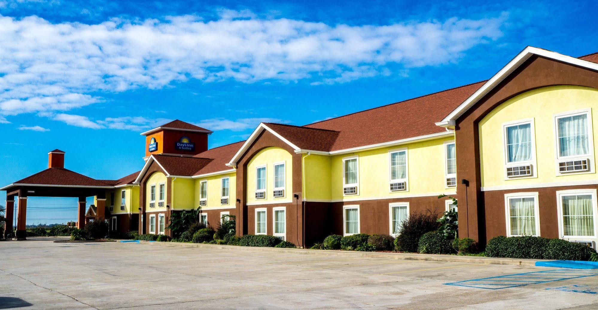 Days Inn & Suites By Wyndham Thibodaux Exteriör bild